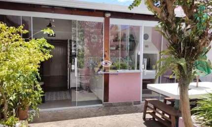 Casa com 3 dorms, Vila Oliveira, Mogi das Cruzes - R$ 1.4 mi, Cod: 495