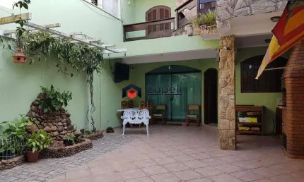Sobrado à venda, 3 quartos, 1 suíte, 4 vagas, Nova Petrópolis - São Bernardo do Campo/SP
