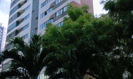 Flat Mobiliado para Aluguel no Edifício Ayrton Rodrigues – Boa Viagem, Recife