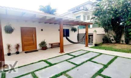 Casa com 3 dormitórios à venda, 350 m² por R$ 2.890.000,00 - Alto da Lapa - São Paulo/SP