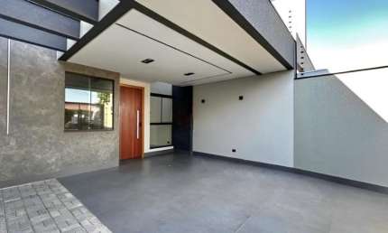 Casa à venda em Maringá, Jardim Alvorada, com 3 quartos, com 150 m²