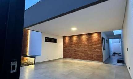 Casa à venda em Maringá, Jardim Munique, com 3 quartos, com 127 m² de construção