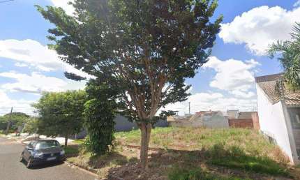 Terreno à venda em Maringá, Jardim Oriental, com 200 m²