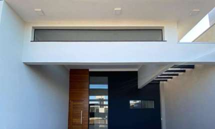 Casa à venda em Maringá, Jardim Três Lagoas, com 3 quartos, com 105 m² de construção