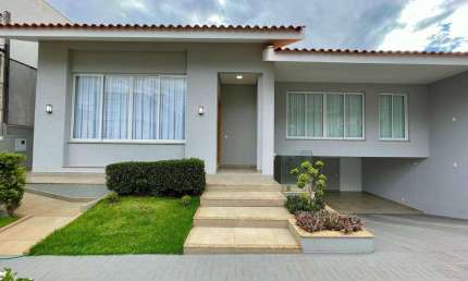 Casa à venda em Maringá, Chacaras Aeroporto, com 3 suítes, com 255 m², Condomínio Ecogarden Residence