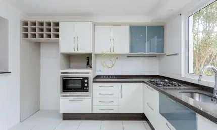 Casa com 3 quartos à venda na rua trinidad tobago, 124, centro, pinhais por r$ 690.000
