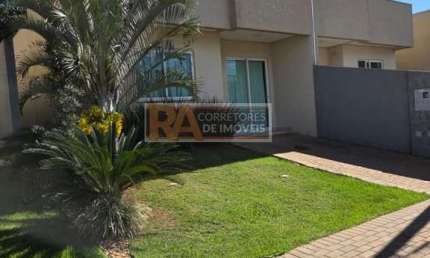 Casa para Venda em Foz do Iguaçu, Condominio Venezza, 2 dormitórios, 1 suíte, 2 banheiros, 1 vaga
