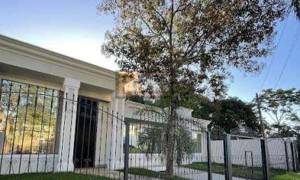 Casa para Venda em Foz do Iguaçu, Jardim Festugato, 4 dormitórios, 1 suíte, 3 banheiros, 8 vagas