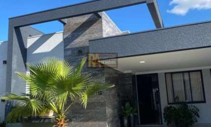 Casa para Venda em Foz do Iguaçu, Condomínio Leonardo da Vicci, 3 dormitórios, 1 suíte, 1 banheiro, 2 vagas