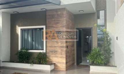 Casa para Venda em Foz do Iguaçu, Jardim Marcely, 3 dormitórios, 1 suíte, 1 banheiro, 2 vagas