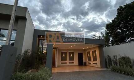Casa para Venda em Foz do Iguaçu, Condomínio Residencial Villa Margarezi, 3 dormitórios, 1 suíte, 1 banheiro, 2 vagas