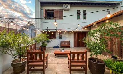 Casa com 4 dormitórios À VENDA bairro São José Canoas RS