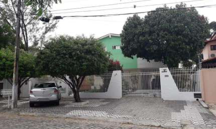 Casa com 4 dormitórios à venda, 300 m² por R$ 900.000,00 - Lagoa Nova - Natal/RN