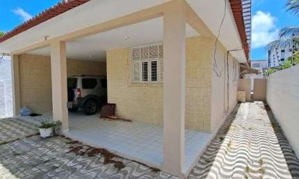 Casa com 3 dormitórios à venda, 174 m² por R$ 550.000,00 - Lagoa Nova - Natal/RN