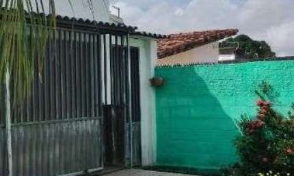 Casa com 2 dormitórios à venda por R$ 250.000,00 - Pitimbu - Natal/RN