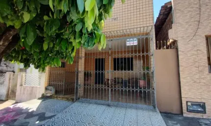 Casa com 3 dormitórios à venda, 171 m² por R$ 320.000,00 - Alecrim - Natal/RN