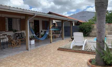 Casas 5 Quartos ou + para Venda em Florianópolis, Ingleses do Rio Vermelho, 5 dormitórios, 5 banheiros, 2 vagas