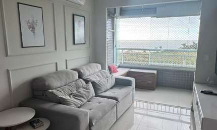 Apartamento no Calhau com dois dormitório mobiliado.