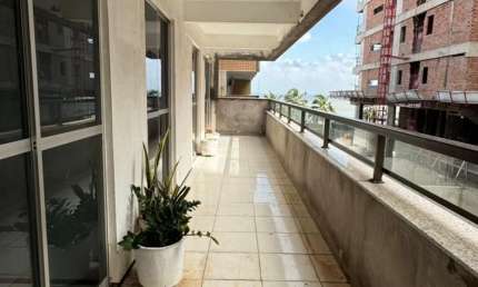 Apartamento a venda na ponta d areia com 03 quartos
