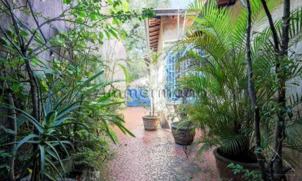 Casa com 3 quartos à venda na Rua Catalão, --, Sumaré, São Paulo, 198 m2 por R$ 1.700.000