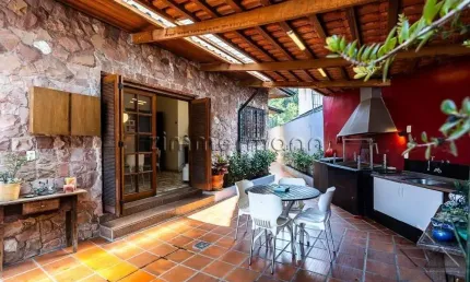 Casa com 3 quartos à venda na Rua Havaí, --, Sumaré, São Paulo, 250 m2 por R$ 1.699.000