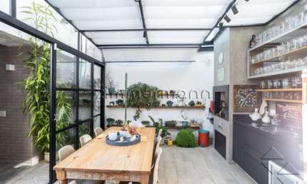 Casa com 4 quartos à venda na Rua Itobi, --, Pacaembu, São Paulo, 200 m2 por R$ 2.600.000