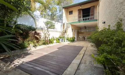 Casa com 3 quartos à venda na Rua Zaíra, --, Sumaré, São Paulo, 354 m2 por R$ 3.000.000