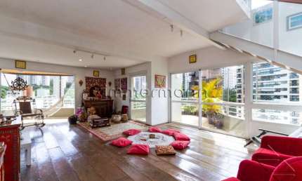 Apartamento com 3 quartos à venda na Rua Doutor Oscar Monteiro de Barros, --, Vila Andrade, São Paulo, 280 m2 por R$ 2.490.000