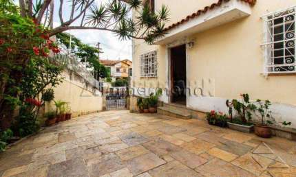 Casa com 5 quartos à venda na Rua Professor João Arruda, --, Pacaembu, São Paulo, 291 m2 por R$ 2.200.000