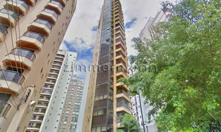 Apartamento com 4 quartos à venda na Rua Castro Alves, --, Aclimação, São Paulo, 266 m2 por R$ 2.800.000