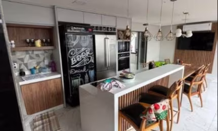 Casa com 3 quartos à venda na Rua Castelo do Piauí, 1122, Itaquera, São Paulo