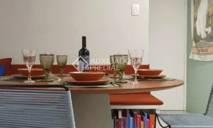 Apartamento com 2 quartos à venda na Rua Castro Alves, 38, Independência, Porto Alegre