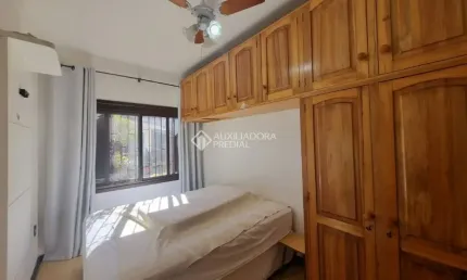 Casa 2 andares individualizadas de 5 dor ,2 suítes garagem para 3 carros