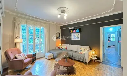 Amplo Apartamento ao Lado da UFRGS – 151m², 3 Dormitórios e Excelente Iluminação Natural