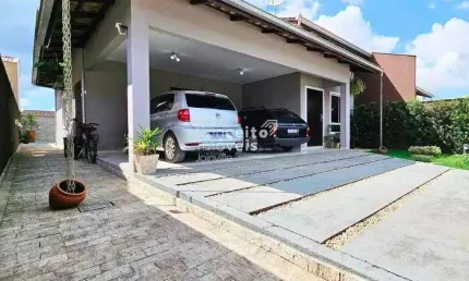 Casa com 3 quartos à venda na Vila Nova, Joinville 
