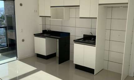 LOCAÇÃO ANUAL - APARTAMENTO ENSOLARADO COM 2 QUARTOS - PRÓXIMO À VILA REAL