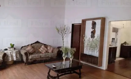 Casa Padrão para Venda em Recanto Maravilha III Santana de Parnaíba-SP