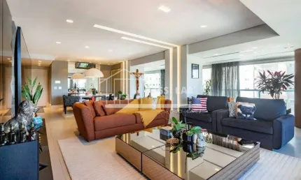 Apartamento para comprar no Campo Belo com 3 suítes