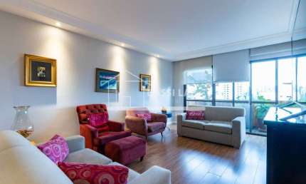 Cobertura para venda com 3 quartos, sendo 2 suítes, 287m²