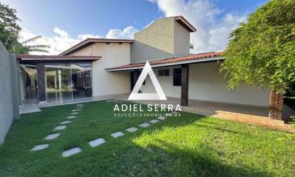 Vilas do Atlântico | Casa térrea | 4 quartos sendo 2 suítes | 295m² | Espaço gourmet | 640m² de terreno