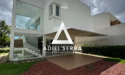 ALPHAVILLE 2 | CASA 4 SUÍTES | 300m² | TERRENO 650m² | NASCENTE | PAISAGISMO | 4 VAGAS | LAZER COMPLETO