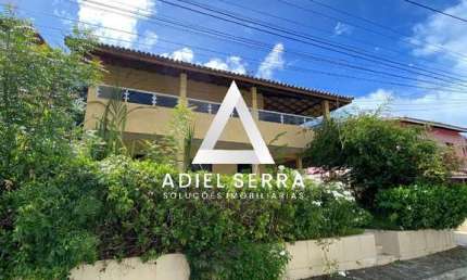 Vila de Abrantes - 250m² total - 4 quartos sendo 3 suítes - Piscina - Área de serviço - Varandão - Escritório - 2 vagas