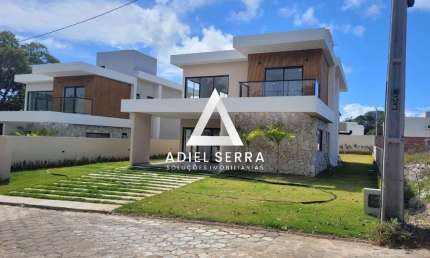 Guarajuba - 600m² total - Duplex - Nova - 4 quartos sendo 3 suítes - Piscina - Espaço Gourmet - 5 banheiros - Varanda - 4 vagas