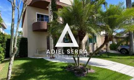 Alphaville Litoral Norte 1 - 480m² total - PORTEIRA FECHADA - Decorada - Reformada - Energia solar - 5 quartos sendo 4 suítes - Climatizada - 5 vagas