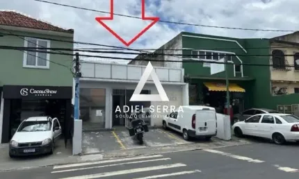 Casa comercial para LOCAÇÃO - Rua principal - Excelente divisão interna - 3 vagas