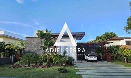 Busca Vida - 1.052m² total - 3 suítes - Área Gourmet - Piscina - Energia solar - Poço - Canil - Pé direito duplo - Cozinha integrada - 4 vagas