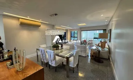 Pituba - 137,84m² - Reformado - Decorado - Semimobiliado - 3 quartos - 2 suítes - Dependência completa - Climatizado - Armários - 2 vagas