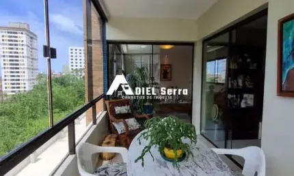 Acupe de Brotas - 180m² - Nascente - Ventilado - 3 suítes - Gabinete - Lavabo - Varanda - Sala de estar - Sala de jantar - Dependência - 3 vagas