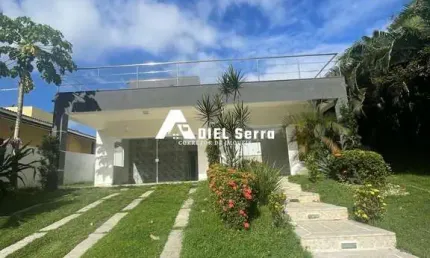 Alphaville Litoral Norte 1 - 450m² total - 4 suítes - Lavabo - Varandas - Espaço gourmet - Piscina - Área de serviço - 6 vagas
