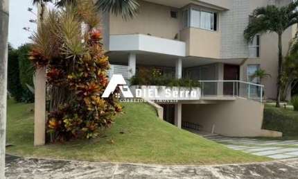 Alphaville Litoral Norte 1 - 52m² total - Super ventilada - Nascente total - 4 suítes - Closets - Energia solar - Espaço gourmet - 4 vagas